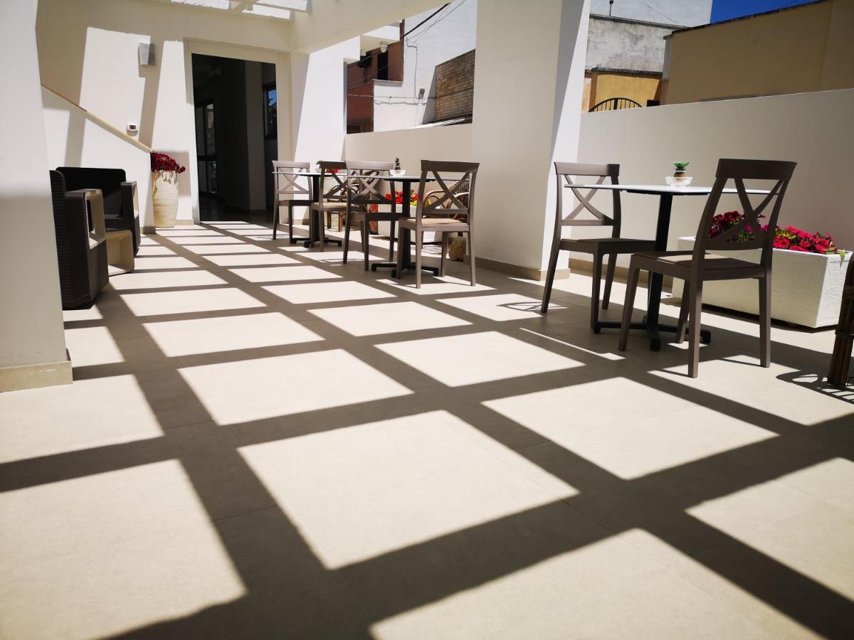 Hotel Mare Blu Torre dell'Orso Eksteriør bilde